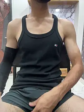 coupleyug online show from 04/18/26, 04:55