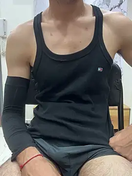 coupleyug online show from 04/26/26, 05:43