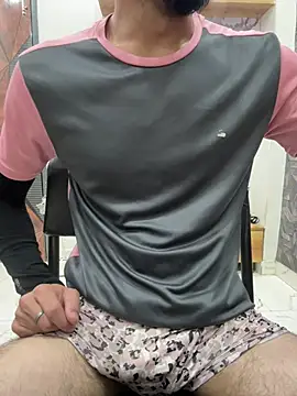 coupleyug online show from 06/12/26, 02:05