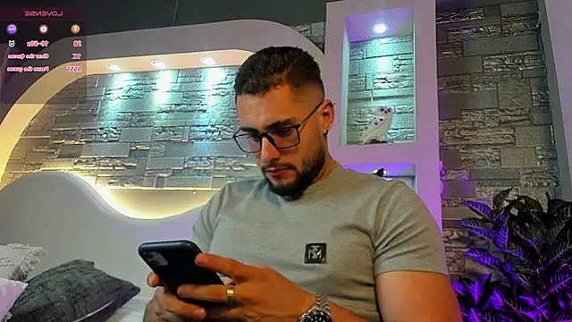 dominic de luca online show from 11/08/25, 05:29