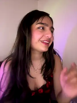 Snapshot of Clementyne30 chatting on 09/29/25, 12:27 Clementyne30 online show from 09/29/25, 12:27