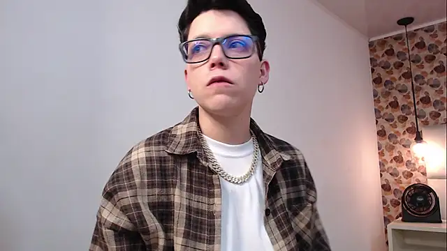 SpencerMontgomery online show from 09/13/25, 07:46