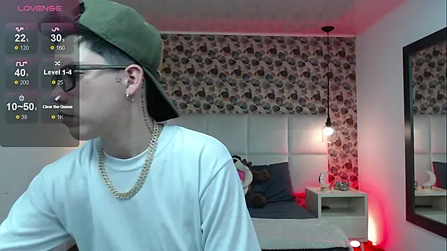 SpencerMontgomery online show from 09/16/25, 07:04