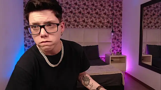 SpencerMontgomery online show from 09/27/25, 08:14