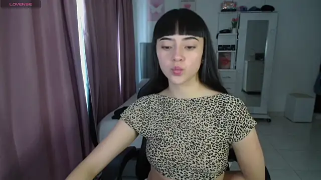 violetta blackk online show from 03/20/26, 05:51