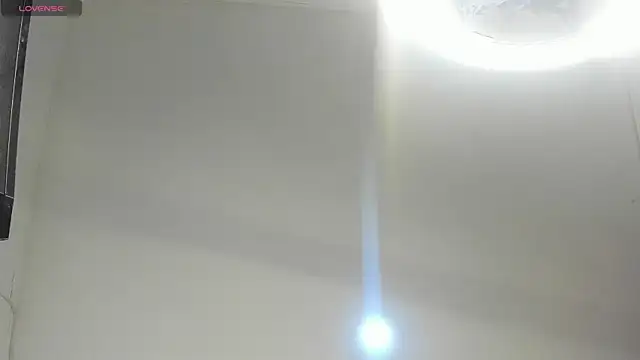 Snapshot of katitahotcam_ass chatting on 11/14/25, 01:37 katitahotcam ass online show from 11/14/25, 01:37