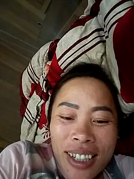 CoMay003 online show from 09/28/25, 01:38