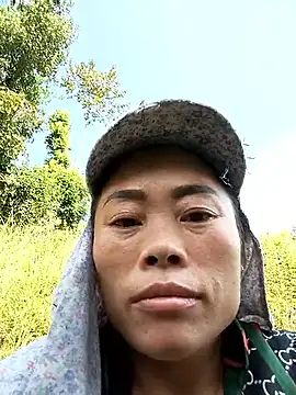 CoMay003 online show from 10/05/25, 06:34