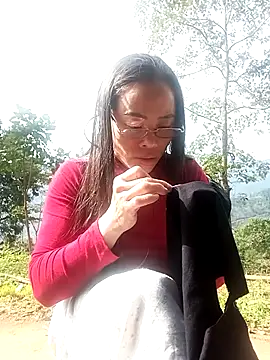 CoMay003 online show from 11/24/25, 02:33