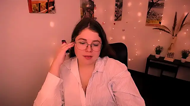 Snapshot of _Lovely_Mary chatting on 09/12/25, 08:03  Lovely Mary online show from 09/12/25, 08:03