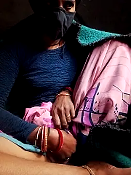 Snapshot of MISS-KAYA chatting on 11/14/25, 09:02 MISS-KAYA online show from 11/14/25, 09:02