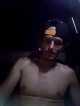 Snapshot of Romance32 chatting on 10/23/25, 12:54 Romance32 online show from 10/23/25, 12:54