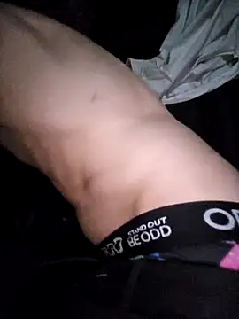 Snapshot of Romance32 chatting on 04/04/26, 08:56 Romance32 online show from 04/04/26, 08:56