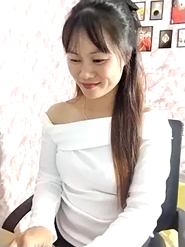 Snapshot of Sisi_dy01 chatting on 10/26/25, 01:50 Sisi dy01 online show from 10/26/25, 01:50