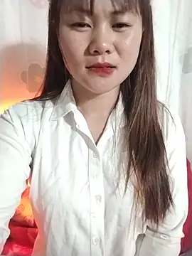 Snapshot of Sisi_dy01 chatting on 06/08/26, 12:47 Sisi dy01 online show from 06/08/26, 12:47