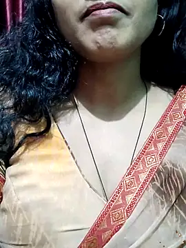 spicysuhana online show from 10/15/25, 12:22