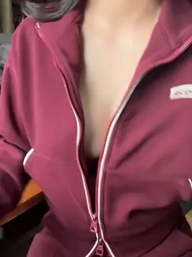 Voyerra g online show from 02/18/26, 03:35