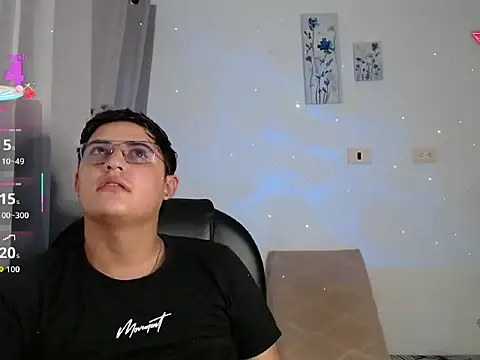 Snapshot of yesitwink_ chatting on 03/11/26, 02:39 yesitwink online show from 03/11/26, 02:39