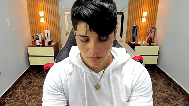 Snapshot of KAROLLJONES1 chatting on 09/09/25, 07:35 KAROLLJONES1 online show from 09/09/25, 07:35