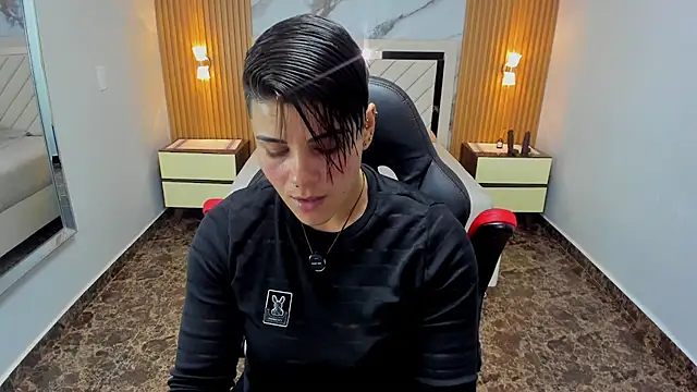 KAROLLJONES1 online show from 03/11/26, 07:42