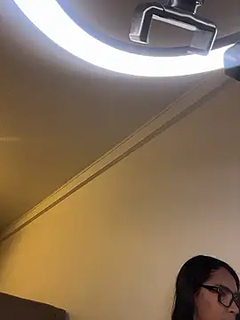 Snapshot of princesaliay chatting on 01/08/26, 10:17 princesaliay online show from 01/08/26, 10:17