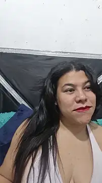 ALMAWHITE online show from 12/22/25, 12:35