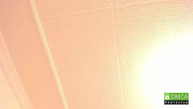 Snapshot of Manuela_miller_ chatting on 10/15/25, 08:20 Manuela miller online show from 10/15/25, 08:20