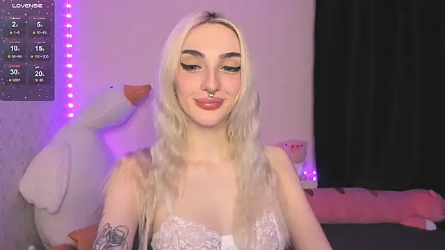 succubantra online show from 12/15/25, 02:43