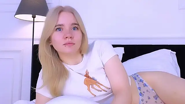 ANNABELLE LU online show from 10/14/25, 02:23