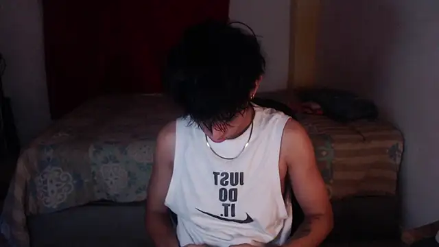 Snapshot of sung_yol chatting on 11/16/25, 02:39 sung yol online show from 11/16/25, 02:39