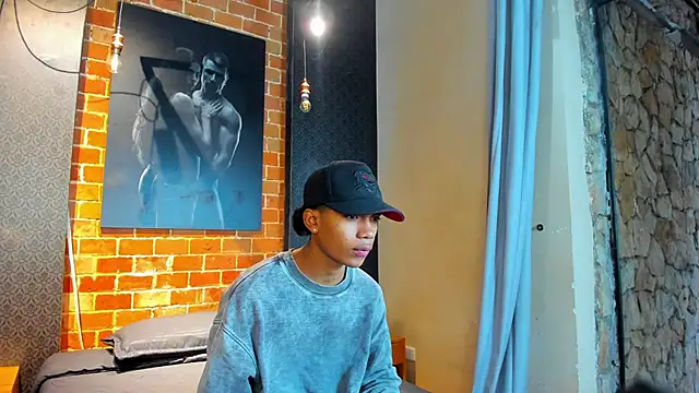 Snapshot of AlanCutee chatting on 11/05/25, 11:43 AlanCutee online show from 11/05/25, 11:43