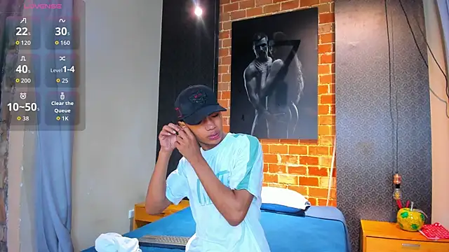 Snapshot of AlanCutee chatting on 11/07/25, 11:32 AlanCutee online show from 11/07/25, 11:32