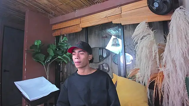 Snapshot of AlanCutee chatting on 11/24/25, 11:54 AlanCutee online show from 11/24/25, 11:54