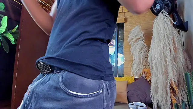 Snapshot of AlanCutee chatting on 11/28/25, 11:46 AlanCutee online show from 11/28/25, 11:46