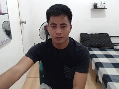 Lloyd wintours online show from 10/23/25, 04:28