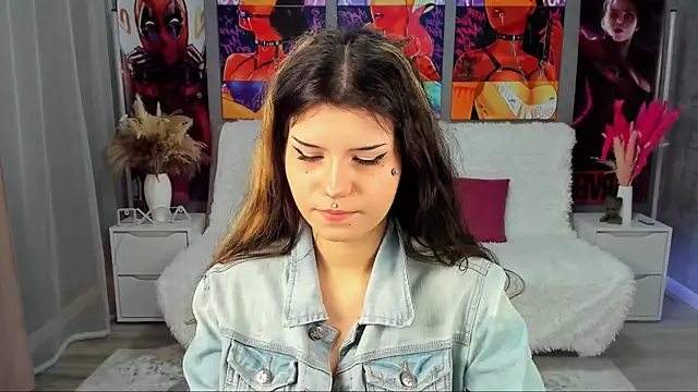 Snapshot of AnoraDark chatting on 11/21/25, 06:17 AnoraDark online show from 11/21/25, 06:17