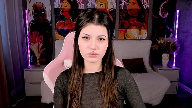 Snapshot of AnoraDark chatting on 02/05/26, 12:21 AnoraDark online show from 02/05/26, 12:21