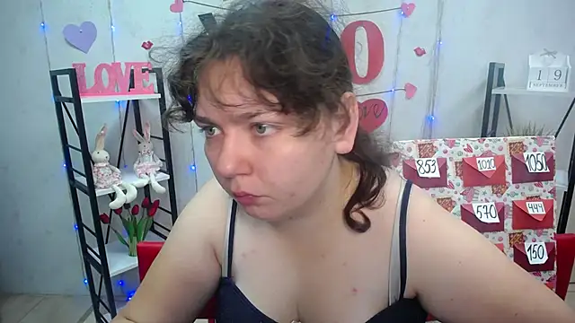Snapshot of NeonilaLisova chatting on 09/19/25, 05:20 NeonilaLisova online show from 09/19/25, 05:20
