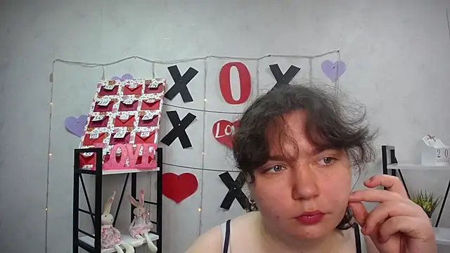 Snapshot of NeonilaLisova chatting on 09/21/25, 05:20 NeonilaLisova online show from 09/21/25, 05:20