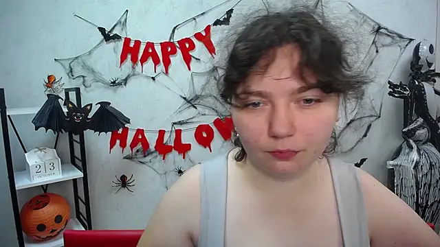 Snapshot of NeonilaLisova chatting on 10/24/25, 05:15 NeonilaLisova online show from 10/24/25, 05:15