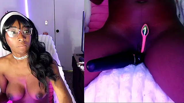 alys at college online show from 10/24/25, 10:44