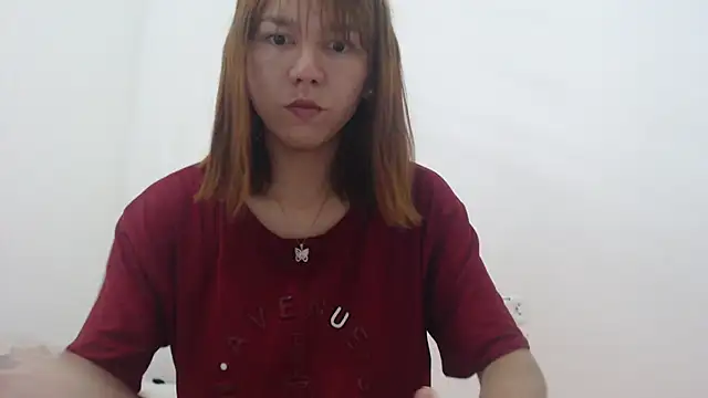 Snapshot of Dolly_Peach_ chatting on 10/07/25, 07:11 Dolly Peach online show from 10/07/25, 07:11