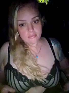 Snapshot of Bridgette03 chatting on 11/12/25, 12:05 Bridgette03 online show from 11/12/25, 12:05