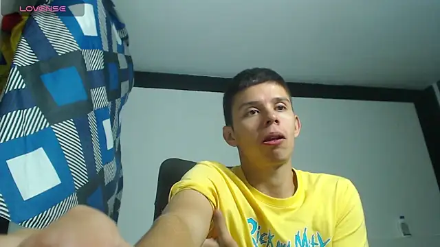 JhoanVelezModel online show from 10/06/25, 02:09