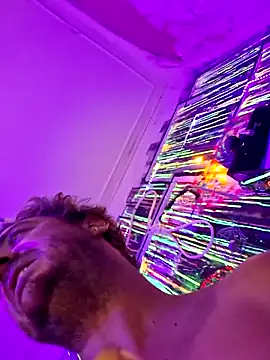 3615-ULLA online show from 10/28/25, 08:55