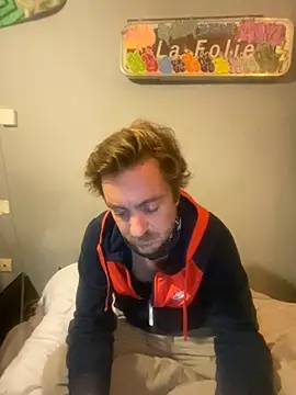 3615-ULLA online show from 11/22/25, 08:30