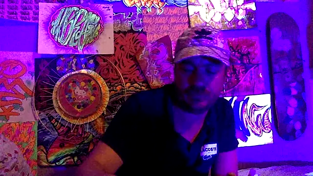 3615-ULLA online show from 04/15/26, 07:58