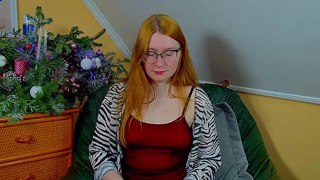 AliceAllisons online show from 12/02/25, 06:58