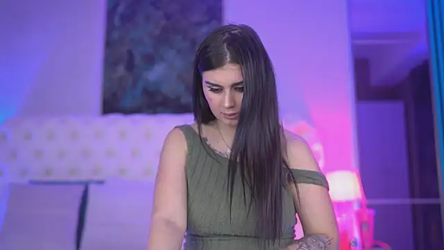 KendraMoon online show from 09/24/25, 03:04