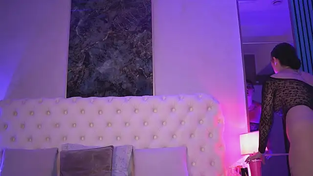 KendraMoon online show from 10/22/25, 03:23